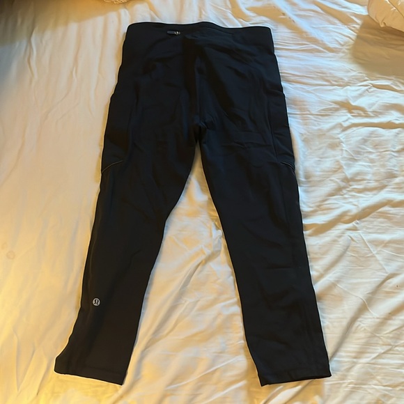 Lululemon leggings - Picture 2 of 5